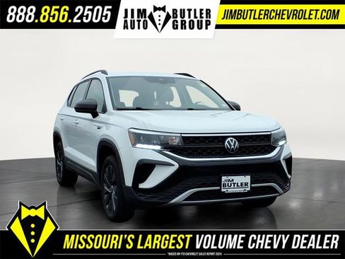 Used 2024 Volkswagen Taos S image 6