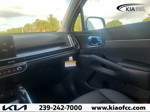 New 2026 Kia Sorento S FWD image 18