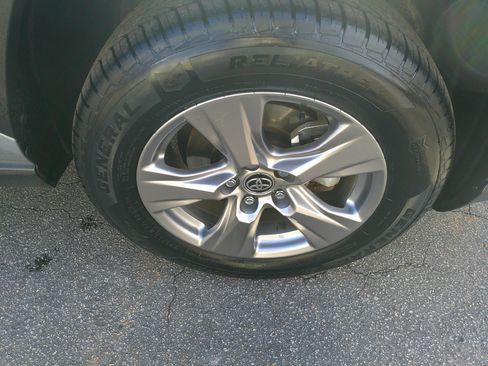 Used 2023 Toyota RAV4 LE image 14