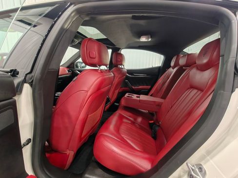 Used 2021 Maserati Ghibli S Q4 AWD/4WD image 30