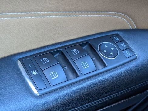 Used 2016 Mercedes-Benz E 400 Cabriolet image 26