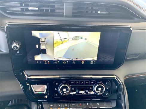 Used 2024 GMC Sierra 1500 AT4 w/ AT4 Premium Package image 38