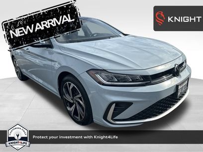 Certified 2025 Volkswagen Jetta SEL