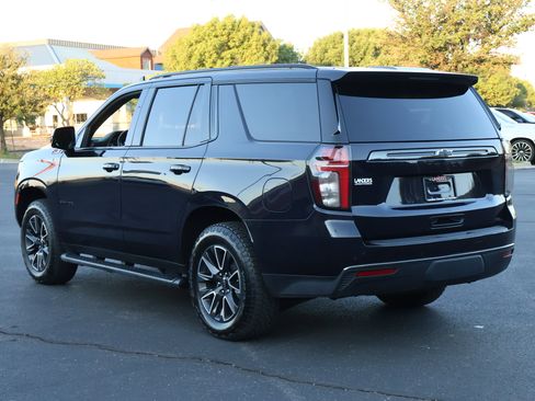 Used 2022 Chevrolet Tahoe Z71 w/ Luxury Package AWD/4WD image 7