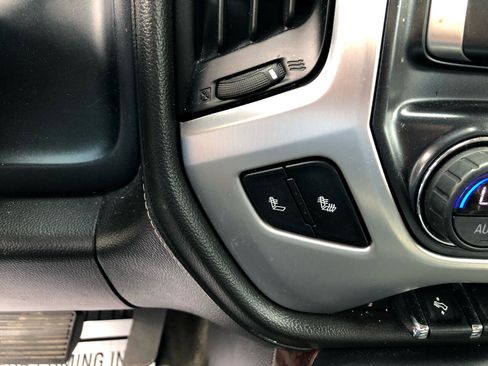 Used 2018 GMC Sierra 1500 SLE w/ SLE Value Package image 34