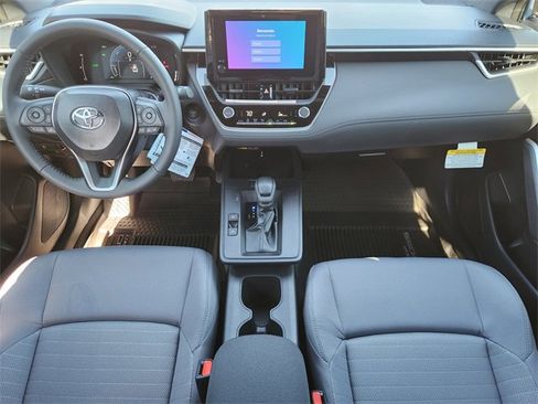 New 2026 Toyota Corolla Cross SE image 19