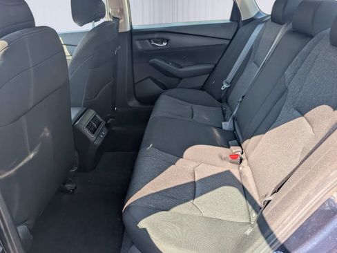 Used 2025 Honda Accord SE image 13