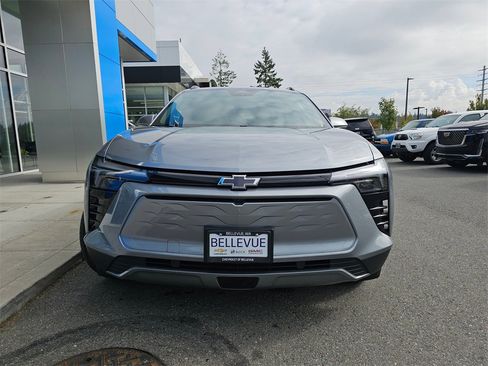 New 2026 Chevrolet Blazer EV LT w/ Midnight/Sport Edition image 2