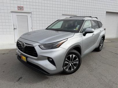 Used 2023 Toyota Highlander XLE