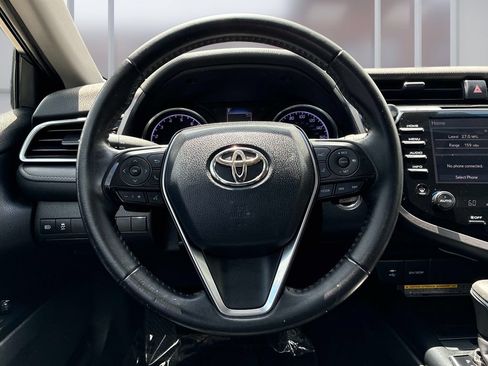 Used 2018 Toyota Camry SE w/ Audio Package FWD image 16