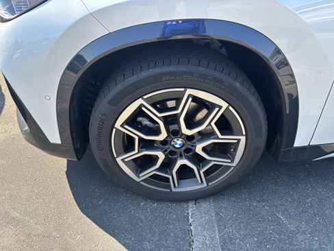 Certified 2025 BMW X1 xDrive28i AWD/4WD image 12