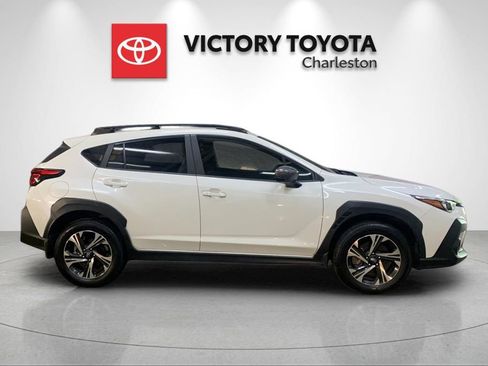 Used 2024 Subaru Crosstrek 2.0i Premium AWD/4WD image 6