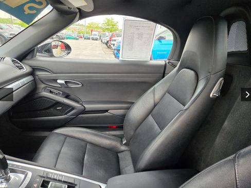 Used 2019 Porsche 718 Boxster RWD image 7