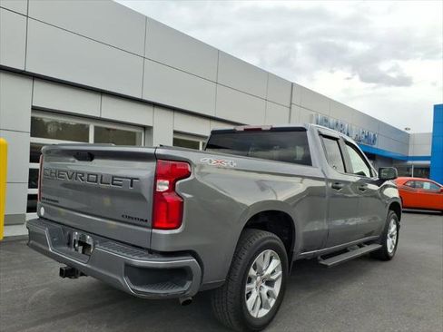 Used 2021 Chevrolet Silverado 1500 Custom w/ LPO, Dark Essentials Package AWD/4WD image 7