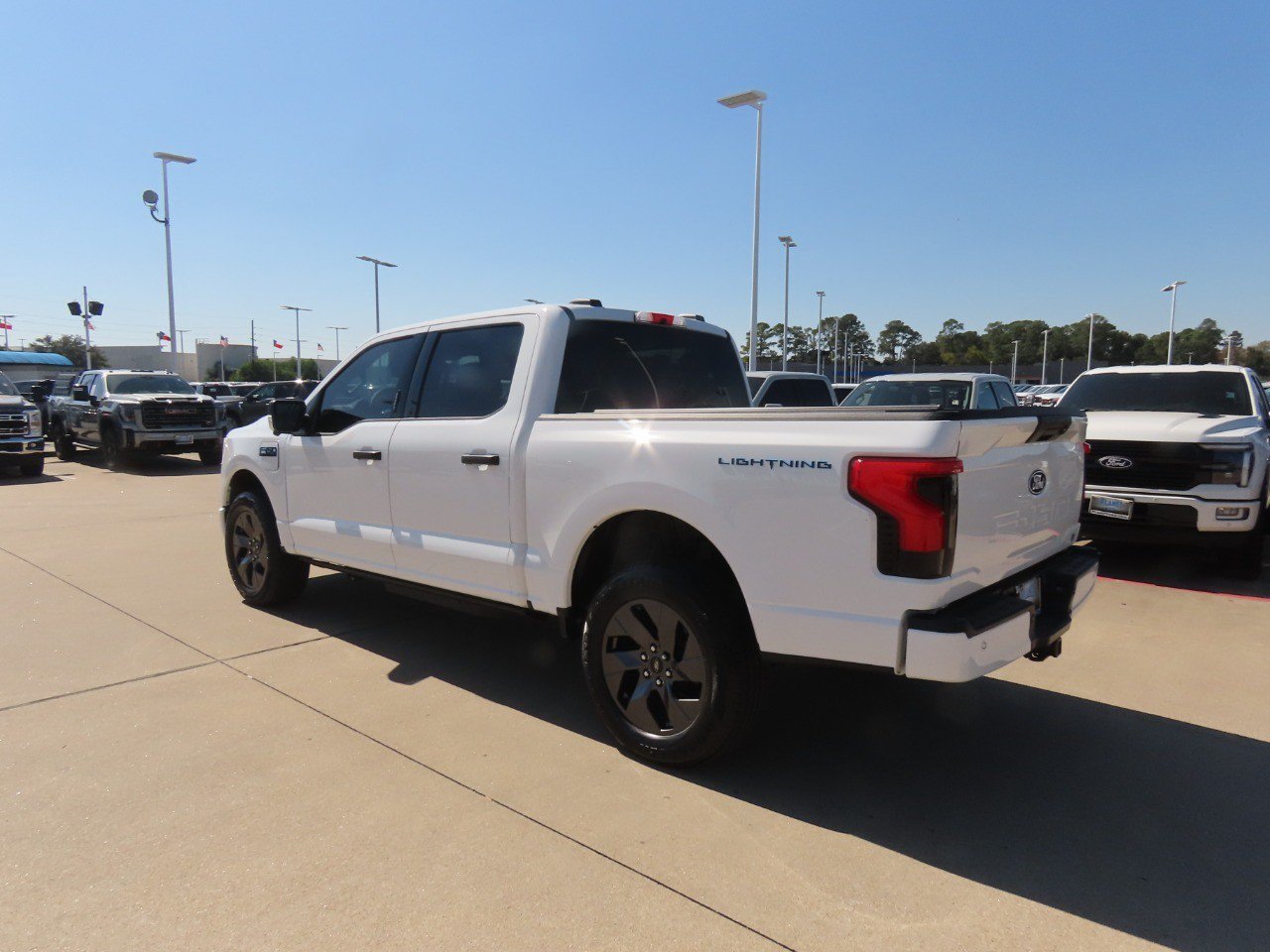 Used 2024 Ford F150 Lightning XLT w/ Max Trailer Tow Package AWD/4WD image 17