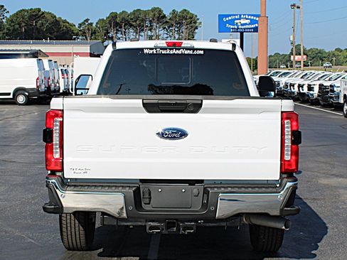 Used 2024 Ford F350 XL w/ 360-Degree Camera Package RWD image 9