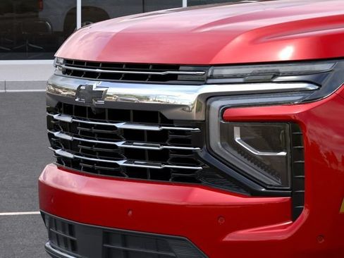 Used 2026 Chevrolet Tahoe LT w/ LPO, Dark Essentials Package AWD/4WD image 13
