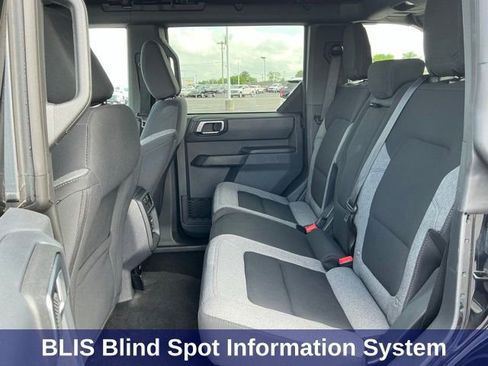 Used 2025 Ford Bronco Big Bend AWD/4WD image 16