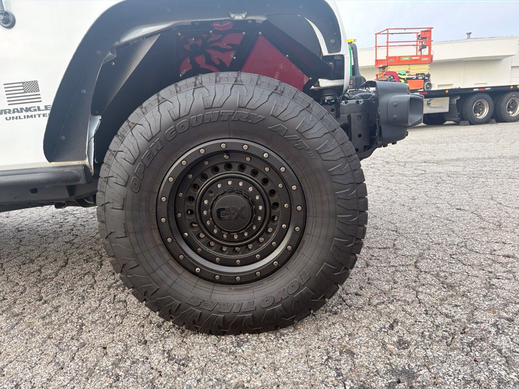 Used 2016 Jeep Wrangler Unlimited Rubicon AWD/4WD image 14
