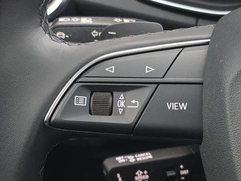 Used 2023 Audi Q5 2.0T Prestige w/ Prestige Package image 26