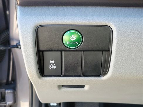 Used 2017 Honda Accord EX-L image 30