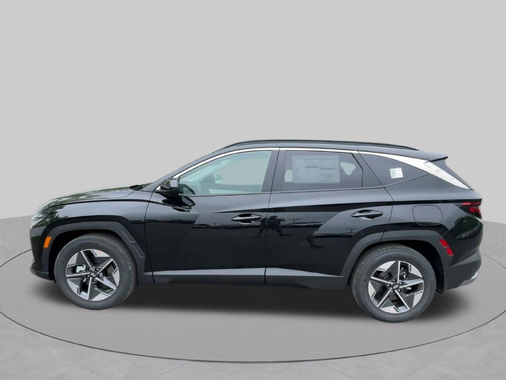 Used 2025 Hyundai Tucson SEL FWD image 14