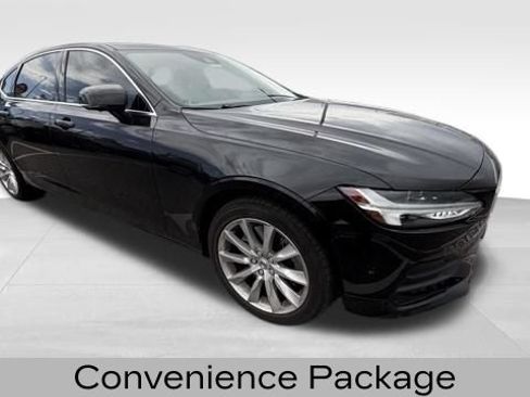 Used 2018 Volvo S90 T6 Momentum w/ Convenience Package AWD/4WD image 4