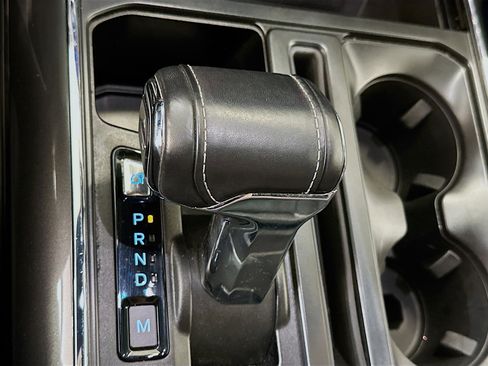 Used 2022 Ford F150 Lariat AWD/4WD image 24