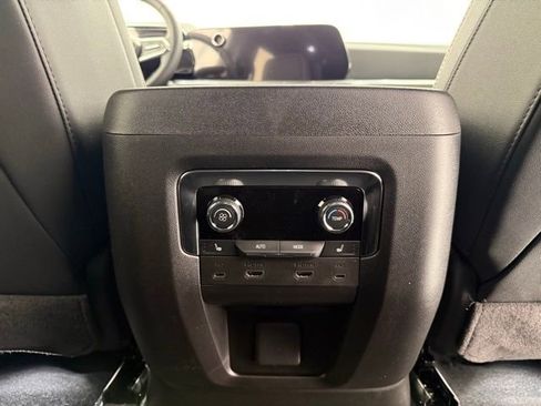 New 2026 Chevrolet Tahoe Premier image 33