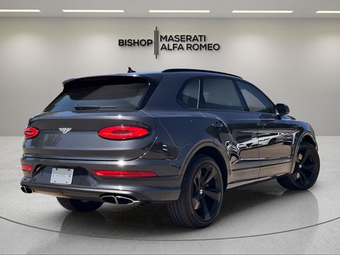 Used 2021 Bentley Bentayga AWD/4WD image 5