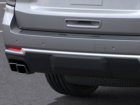 New 2025 Chevrolet Suburban High Country w/ Sun And Tow Package image 15