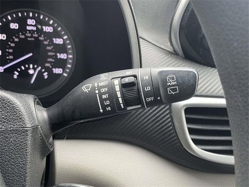 Used 2019 Hyundai Tucson SE image 22