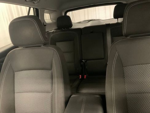 Used 2024 GMC Terrain SLE image 22