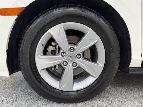 Used 2019 Honda Odyssey EX-L image 42