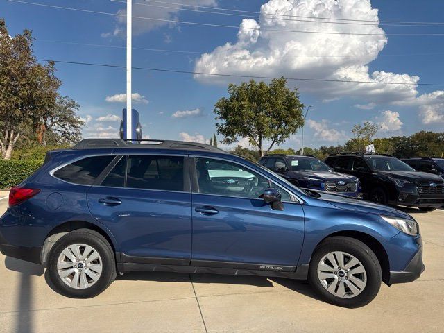 Used 2019 Subaru Outback 2.5i Premium AWD/4WD image 2
