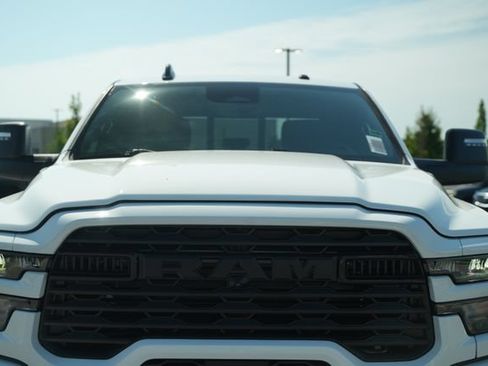 New 2026 RAM 2500 Big Horn AWD/4WD image 41