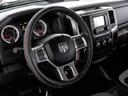 Used 2021 RAM 1500 Classic SLT image 12