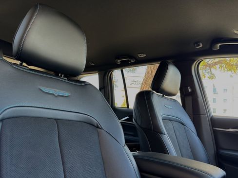 New 2023 Jeep Grand Cherokee Trailhawk image 16