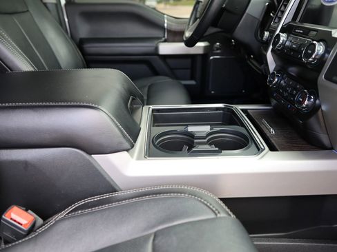 Used 2020 Ford F250 Lariat w/ Lariat Ultimate Package AWD/4WD image 41