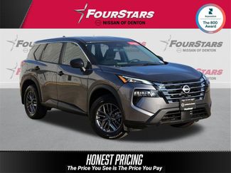 Used 2025 Nissan Rogue S video 1