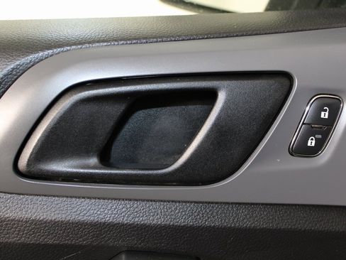 Used 2020 Ford Ranger XL w/ Equipment Group 101A Mid image 21