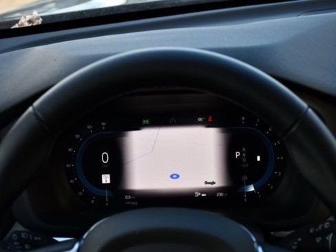 Certified 2025 Volvo XC60 B5 Plus w/ Climate Package image 22