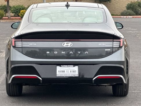 New 2026 Hyundai Sonata SEL image 5