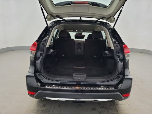 Used 2018 Nissan Rogue S AWD/4WD image 29