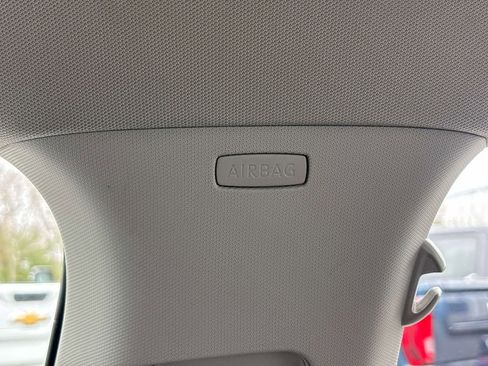 Used 2017 Volkswagen Jetta S w/ Jetta S Cold Weather Package image 26