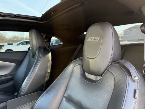 Used 2014 Chevrolet Camaro SS w/ RS Package image 23