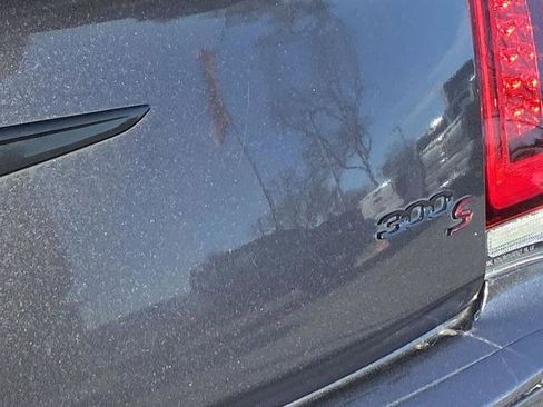 Used 2021 Chrysler 300 S image 28