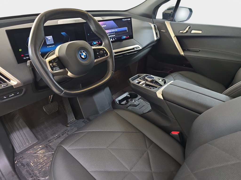 Certified 2024 BMW iX xDrive50 w/ Premium Package AWD/4WD image 19