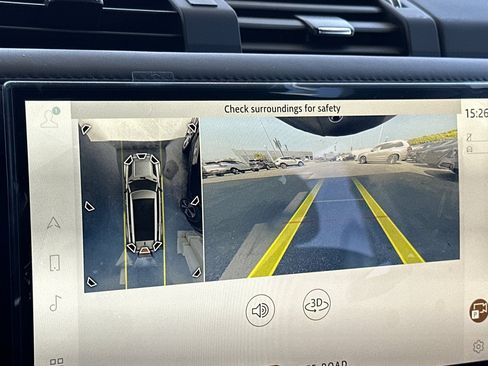 New 2024 Land Rover Defender 130 X-Dynamic SE image 18