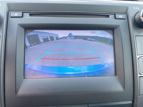 Used 2017 Toyota Camry SE FWD image 27